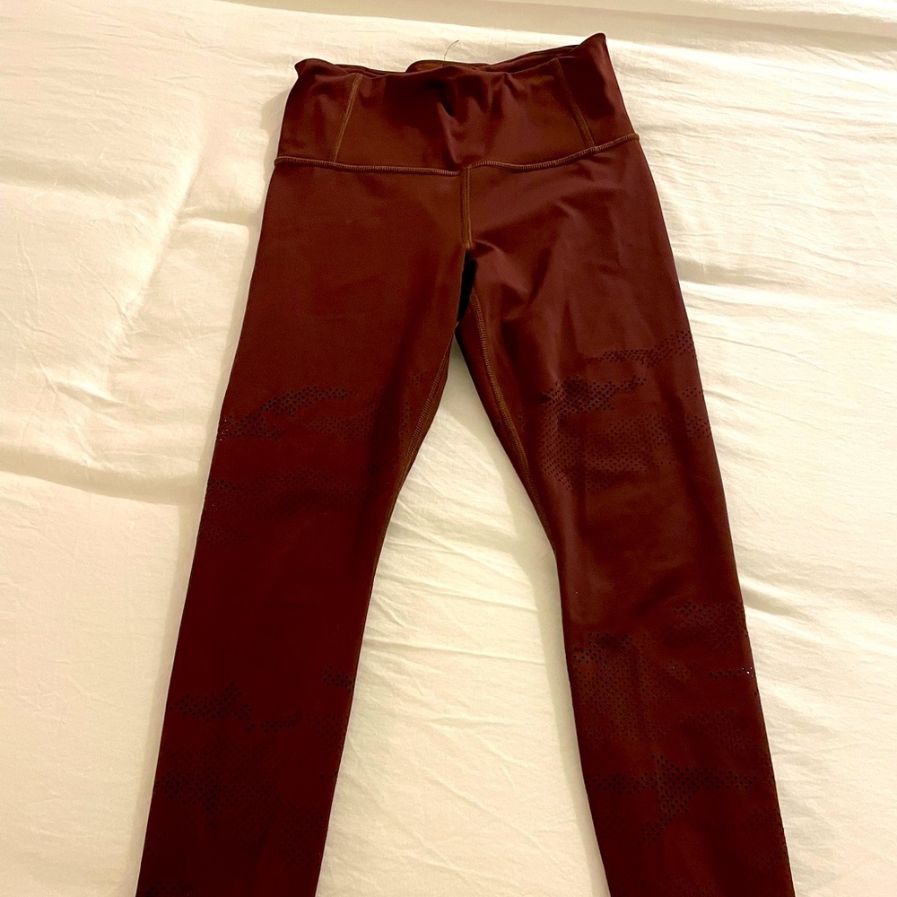 Athleta persistence laser cut 7/8 tight
